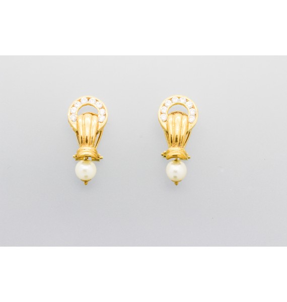 18Kt Yellow Gold Pearl and Cubic Zirconia Earrings