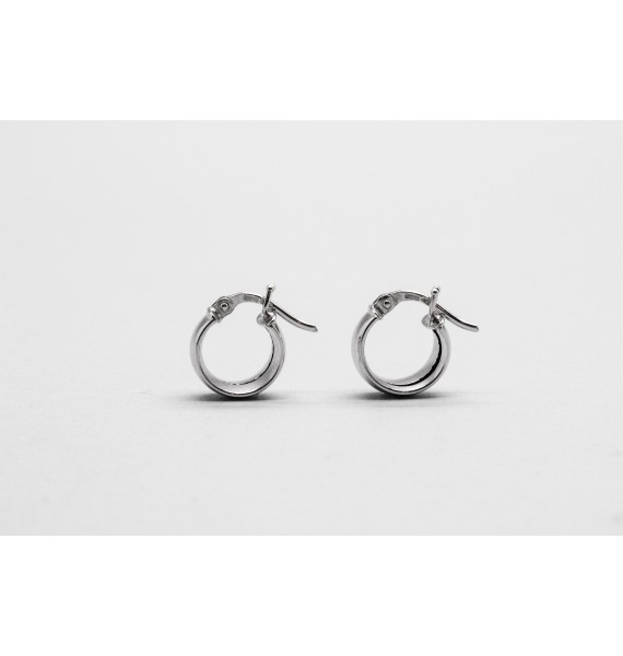 18kt White Gold Hoop Earrings