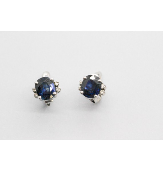 Pendientes en Oro Blanco de 18 Quilates con Safiros y Diamantes