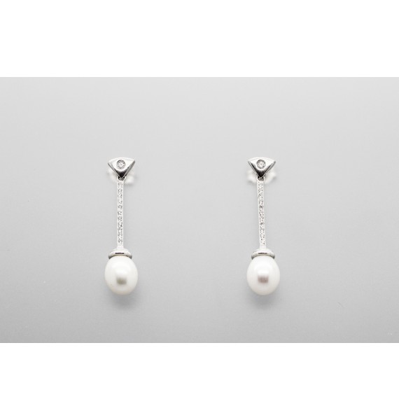 Pendientes en Oro Blanco de 18 Quilates con Perlas y Circonitas