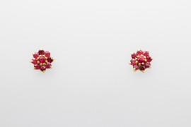 18Kt Yellow Gold Ruby Earrings