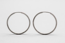 18kt White Gold Hoop Earrings