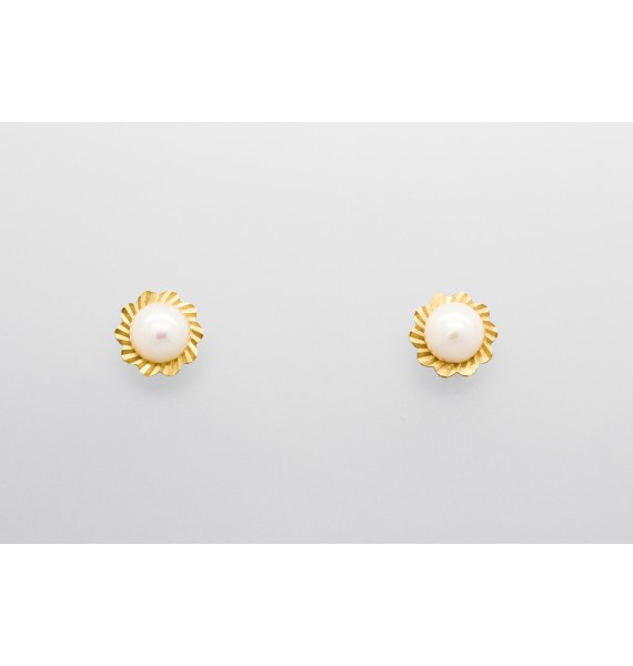 Pendientes de Perlas en Oro Amarillo de 18 Quilates