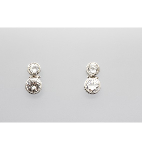 18Kt White Gold Cubic Zirconia Earrings