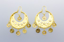 Pendientes de Aro en Oro de 18 Quilates con Circonitas