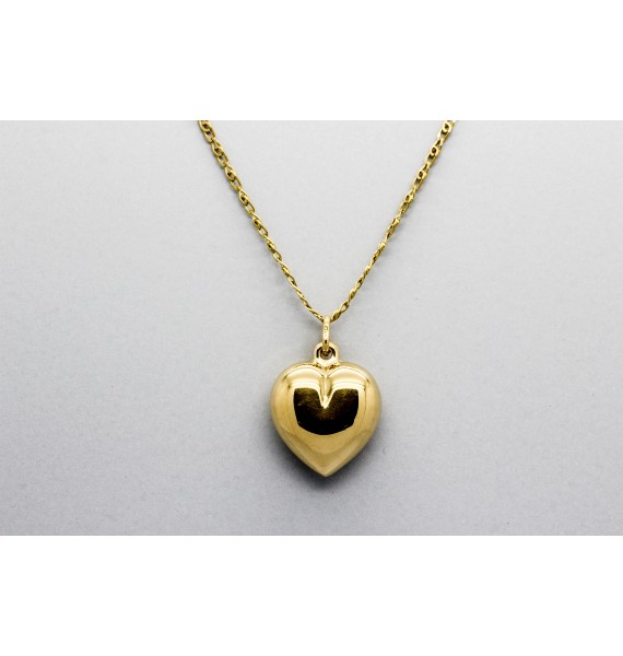 18kt Yellow Gold Heart Pendant