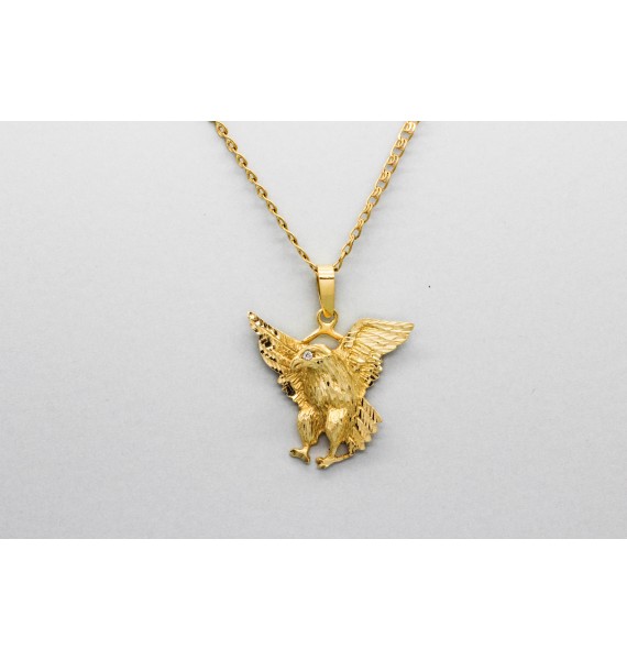 18Kt Yellow Gold Eagle & Cubic Zirconia Pendant