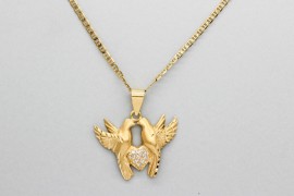 18Kt Gold Two Dove & Heart Pendant