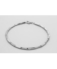 Pulsera en Oro Blanco de 18 Quilates con Circonitas