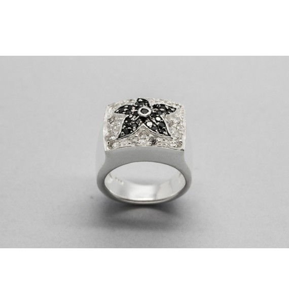 Sterling Silver Flower Ring with Black and White Crystals