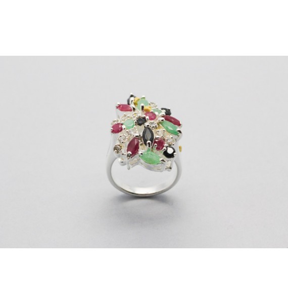 Anillo de Plata con Circonitas Blancas, Verdes, Rojas y Negras