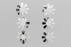 Pendientes en Oro Blanco de 18Kt Compuesto por 3 Flores
