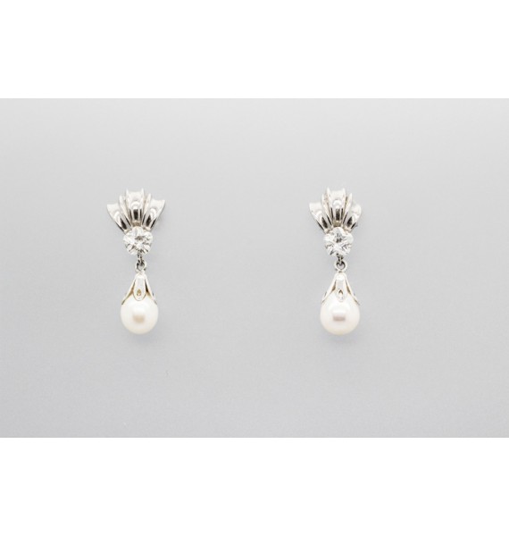 Pendientes de Perlas en Oro de 18Kt Decorado con Circonitas