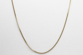 18Kt Yellow Gold Curb Chain Measuring 45cm