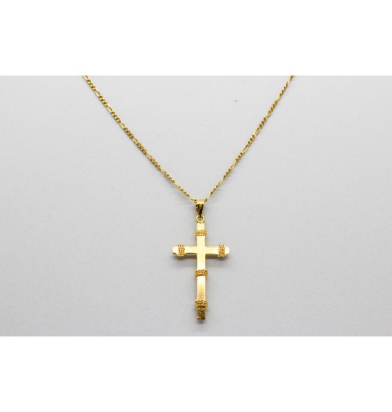 Colgante Cruz en Oro Amarillo de 18 Quilates