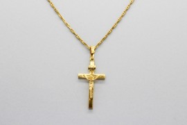 18Kt Yellow Gold Cross Pendant with Jesus Christ
