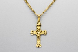 18Kt Yellow Gold Cross Pendant with a Filigree Design