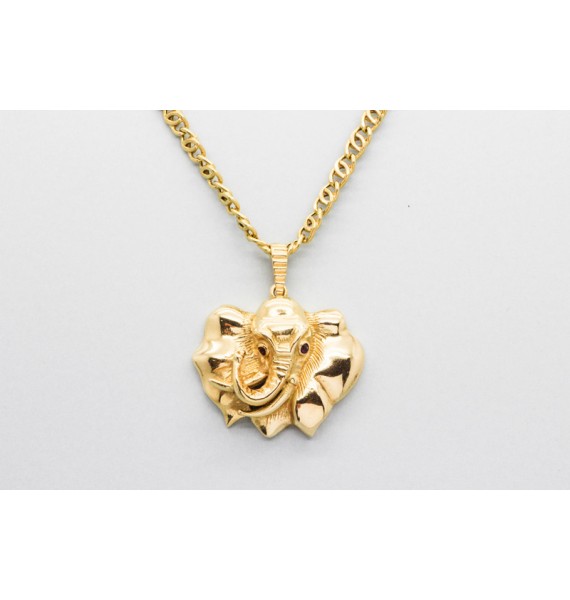 18Kt Gold Elephant Head Pendant Decorated with Rubies