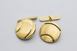 18Kt Yellow Gold Cufflinks with a Matte Finish