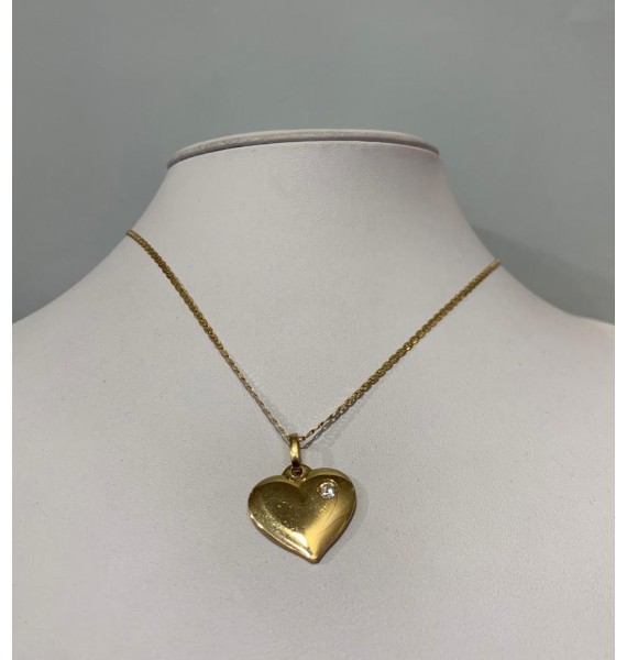 18Kt Yellow Gold Heart Necklace