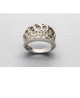 18kt White Gold Ring