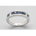 Anillo en Oro de 18 Quilates con Zafiros y Diamantes