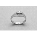 Anillo en Oro de 18 Quilates con Diamantes