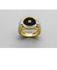 18kt Gold Ring with Versace Style Design