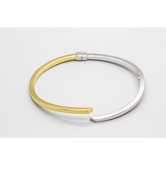 18kt White & Yellow Gold Bangle