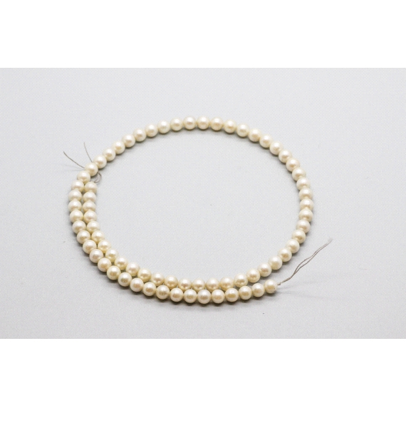 String of Fresh Water Akoya Pearls - 40.
