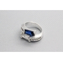 Anillo en Plata de Ley con Circonitas
