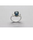 925 Sterling Silver Solitaire Style Ring
