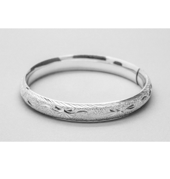 Diamond Cut & Sand Finish Silver Bangle
